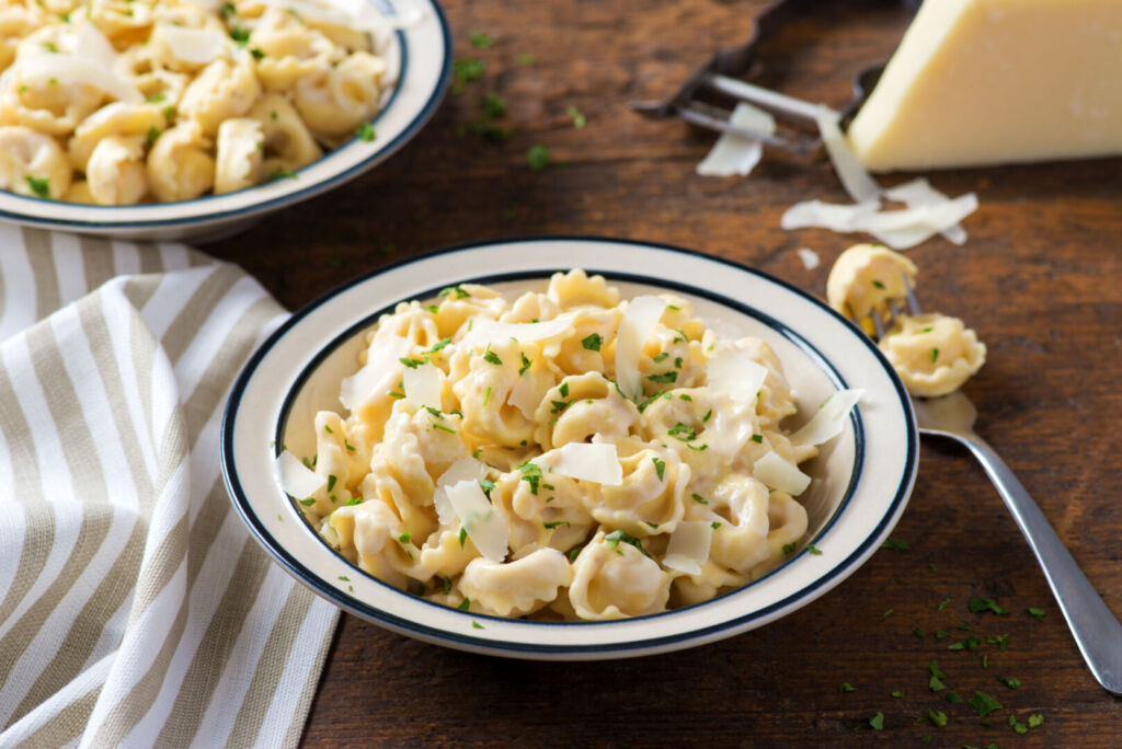 1-3-formaggi-tortellini-recipe-bowl