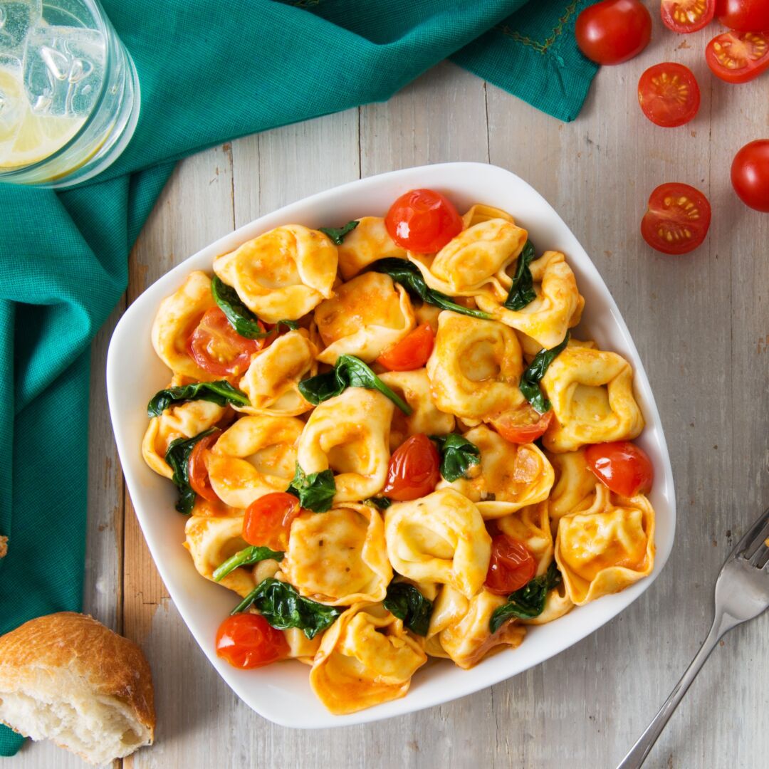 3-cheese-cappelletti-spinach-cherry-tomatoes-recipe