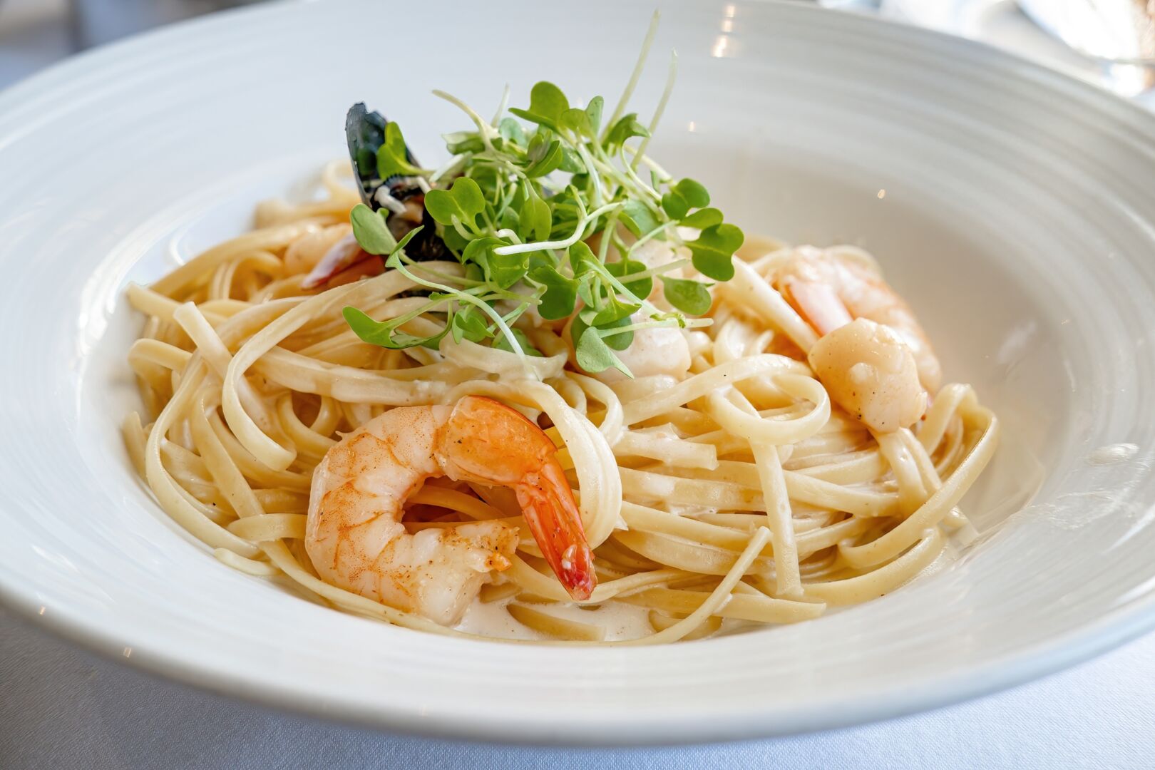 linguine nest shrimp